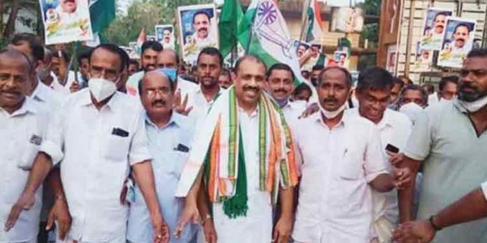 ഇരിക്കൂറിൽ ചർച്ച പരാജയം ; സജീവിനെ അംഗീകരിക്കില്ലെന്ന് എ ഗ്രൂപ്പ് ഇരിക്കൂറിൽ ചർച്ച പരാജയം ; സജീവിനെ അംഗീകരിക്കില്ലെന്ന് എ ഗ്രൂപ്പ്