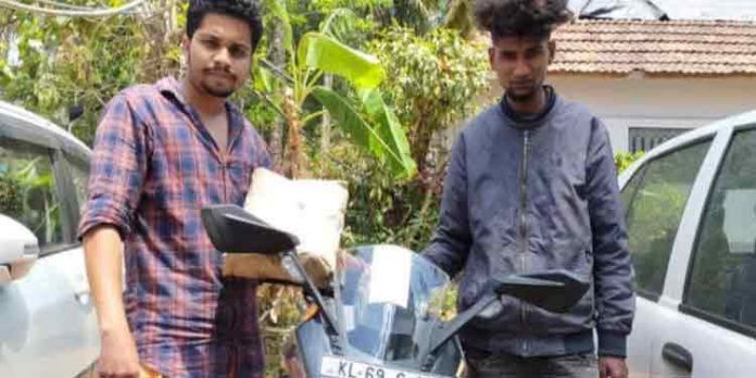 ഇടുക്കിയില് രണ്ട് കിലോ കഞ്ചാവ് പിടികൂടി ; അന്തര്സംസ്ഥാന വിതരണ സംഘം പിടിയില് ഇടുക്കിയില് രണ്ട് കിലോ കഞ്ചാവ് പിടികൂടി ; അന്തര്സംസ്ഥാന വിതരണ സംഘം പിടിയില്