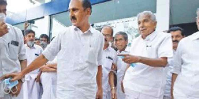 ഇരിക്കൂർ : എ വിഭാഗത്തെ കേട്ട് ഉമ്മൻ ചാണ്ടി , തീരുമാനം ഇന്ന് ഇരിക്കൂർ : എ വിഭാഗത്തെ കേട്ട് ഉമ്മൻ ചാണ്ടി , തീരുമാനം ഇന്ന്
