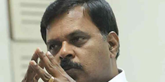 ജോസഫ് വാഴക്കന് മൂവാറ്റുപുഴ സീറ്റിന് അര്ഹനല്ല ; കെപിസിസി ആസ്ഥാനത്ത് ഉള്പ്പെടെ പോസ്റ്ററുകള് ജോസഫ് വാഴക്കന് മൂവാറ്റുപുഴ സീറ്റിന് അര്ഹനല്ല ; കെപിസിസി ആസ്ഥാനത്ത് ഉള്പ്പെടെ പോസ്റ്ററുകള്