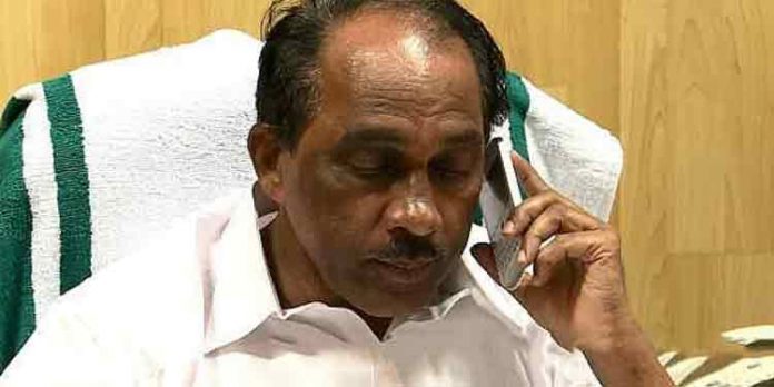 ബാർ ലൈസൻസിന് കോഴ : മുൻമന്ത്രി കെ. ബാബുവിന് ക്ളീൻചിറ്റ് ബാർ ലൈസൻസിന് കോഴ : മുൻമന്ത്രി കെ. ബാബുവിന് ക്ളീൻചിറ്റ്