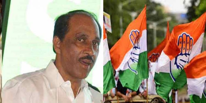 തൃപ്പൂണിത്തുറയില് മുന് മന്ത്രി കെ ബാബുവിനെ മത്സരിപ്പിക്കണം എന്നാവശ്യപ്പെട്ട് കൂട്ടരാജി തൃപ്പൂണിത്തുറയില് മുന് മന്ത്രി കെ ബാബുവിനെ മത്സരിപ്പിക്കണം എന്നാവശ്യപ്പെട്ട് കൂട്ടരാജി