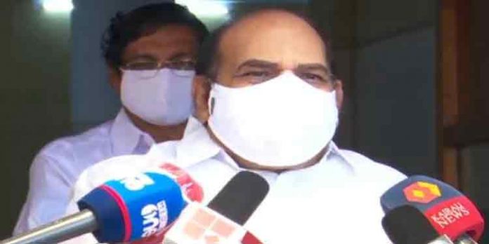 സംസ്ഥാനത്ത് എല്ഡിഎഫും യുഡിഎഫും തമ്മിലാണ് പോരാട്ടം : വ്യത്യസ്തമായ സ്ഥിതിയുള്ളത് നേമത്ത് മാത്രമെന്ന് കോടിയേരി ബാലകൃഷ്ണന് സംസ്ഥാനത്ത് എല്ഡിഎഫും യുഡിഎഫും തമ്മിലാണ് പോരാട്ടം : വ്യത്യസ്തമായ സ്ഥിതിയുള്ളത് നേമത്ത് മാത്രമെന്ന് കോടിയേരി ബാലകൃഷ്ണന്