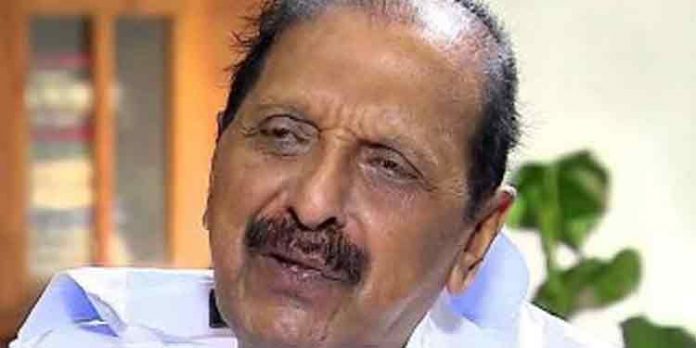 ആര്. ബാലകൃഷ്ണപിള്ള ആശുപത്രിയില് ആര്. ബാലകൃഷ്ണപിള്ള ആശുപത്രിയില്