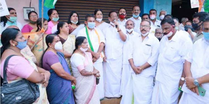 തുടര്ഭരണം എന്നത് വെറും വ്യാമോഹം ; കോന്നിയില് റോബിന് പീറ്റര് വിജയിക്കേണ്ടത് ജനങ്ങളുടെ ആവശ്യം – മാത്യു കുളത്തിങ്കല് തുടര്ഭരണം എന്നത് വെറും വ്യാമോഹം ; കോന്നിയില് റോബിന് പീറ്റര് വിജയിക്കേണ്ടത് ജനങ്ങളുടെ ആവശ്യം – മാത്യു കുളത്തിങ്കല്