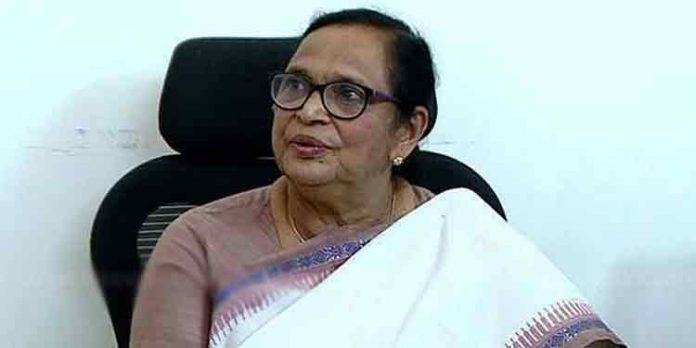 കോണ്ഗ്രസ് വിട്ട റോസക്കുട്ടി ടീച്ചര് എല്ഡിഎഫ് സ്ഥാനാര്ഥികള്ക്കായി പ്രചാരണത്തിനിറങ്ങും കോണ്ഗ്രസ് വിട്ട റോസക്കുട്ടി ടീച്ചര് എല്ഡിഎഫ് സ്ഥാനാര്ഥികള്ക്കായി പ്രചാരണത്തിനിറങ്ങും