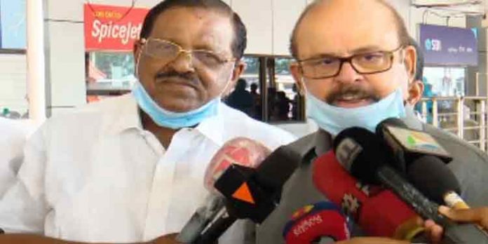 കോണ്ഗ്രസിന്റെ സ്ഥാനാര്ത്ഥി പട്ടികയുമായി നേതാക്കള് ഡല്ഹിക്ക് കോണ്ഗ്രസിന്റെ സ്ഥാനാര്ത്ഥി പട്ടികയുമായി നേതാക്കള് ഡല്ഹിക്ക്