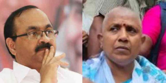 കലാപക്കൊടി ഉയർത്തുന്നവർ പുനഃരാലോചിക്കണം ; ലതിക സുഭാഷിന്റെ പ്രതിഷേധം അതിരുവിട്ടതെന്ന് വി. ഡി സതീശൻ കലാപക്കൊടി ഉയർത്തുന്നവർ പുനഃരാലോചിക്കണം ; ലതിക സുഭാഷിന്റെ പ്രതിഷേധം അതിരുവിട്ടതെന്ന് വി. ഡി സതീശൻ