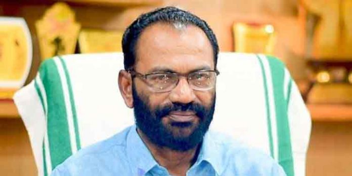 അരുവിക്കര മണ്ഡലത്തില് വി കെ മധുവിനെ ഒഴിവാക്കിയതില് സിപിഎമ്മില് പ്രതിഷേധം അരുവിക്കര മണ്ഡലത്തില് വി കെ മധുവിനെ ഒഴിവാക്കിയതില് സിപിഎമ്മില് പ്രതിഷേധം