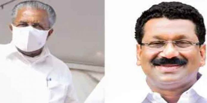 മുഖ്യമന്ത്രി പിണറായി വിജയന് എതിരെ തെരഞ്ഞെടുപ്പ് ചട്ടലംഘനത്തിന് പരാതി മുഖ്യമന്ത്രി പിണറായി വിജയന് എതിരെ തെരഞ്ഞെടുപ്പ് ചട്ടലംഘനത്തിന് പരാതി