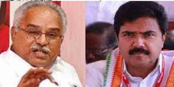 കേരളാ കോണ്ഗ്രസിനെ വെട്ടിയൊതുക്കി കെട്ടിയിടും ; ജോസ് കെ.മാണി ഉള്പ്പെടെ മിക്കവരും കയ്പ്പുകാടി കുടിക്കും – റാന്നിയിലും കാലുവാരി കേരളാ കോണ്ഗ്രസിനെ വെട്ടിയൊതുക്കി കെട്ടിയിടും ; ജോസ് കെ.മാണി ഉള്പ്പെടെ മിക്കവരും കയ്പ്പുകാടി കുടിക്കും – റാന്നിയിലും കാലുവാരി