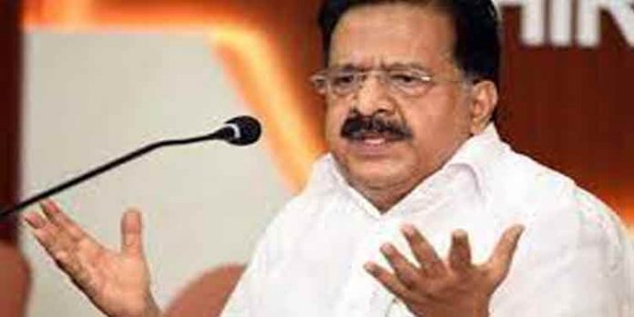 എത്ര ചോരകുടിച്ചാലും മതിയാകില്ലെന്ന നിലയില് സിപിഎo : രമേശ് ചെന്നിത്തല എത്ര ചോരകുടിച്ചാലും മതിയാകില്ലെന്ന നിലയില് സിപിഎo : രമേശ് ചെന്നിത്തല