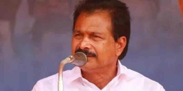 വ്യാജ പ്രൊഫൈല് വിവാദം ; യു ഡി.എഫ് ചെയര്മാനും കോണ്ഗ്രസ് നേതാവുമായ പി.ടി. മാത്യുവിനെ സ്ഥാനത്തുനിന്ന് നീക്കിയേക്കും വ്യാജ പ്രൊഫൈല് വിവാദം ; യു ഡി.എഫ് ചെയര്മാനും കോണ്ഗ്രസ് നേതാവുമായ പി.ടി. മാത്യുവിനെ സ്ഥാനത്തുനിന്ന് നീക്കിയേക്കും
