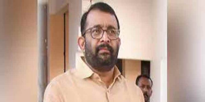 കസ്റ്റംസിനു മുന്നില് ഹാജരാകാന് നോട്ടീസ് ; ശ്രീരാമകൃഷ്ണന് ഇന്നും ഹാജരാകില്ല കസ്റ്റംസിനു മുന്നില് ഹാജരാകാന് നോട്ടീസ് ; ശ്രീരാമകൃഷ്ണന് ഇന്നും ഹാജരാകില്ല