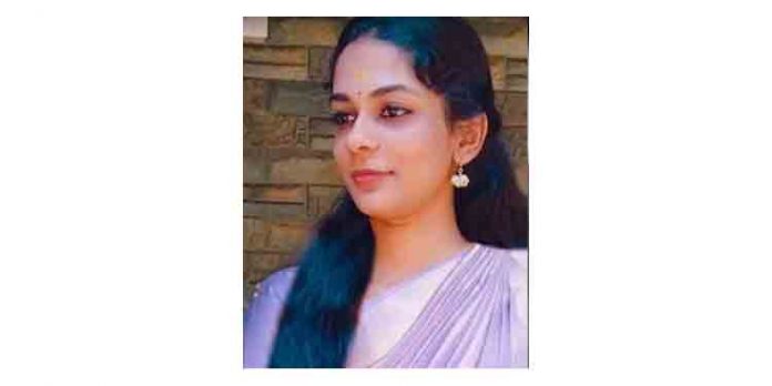 നേഴ്സിംഗ് വിദ്യാര്ത്ഥിയുടെ ആത്മഹത്യ ; പെരുനാട് പോലീസിന്റെ അന്വേഷണം പ്രഹസനം ; നീതിതേടി മാതാപിതാക്കള് ഹൈക്കോടതിയിലേക്ക് നേഴ്സിംഗ് വിദ്യാര്ത്ഥിയുടെ ആത്മഹത്യ ; പെരുനാട് പോലീസിന്റെ അന്വേഷണം പ്രഹസനം ; നീതിതേടി മാതാപിതാക്കള് ഹൈക്കോടതിയിലേക്ക്