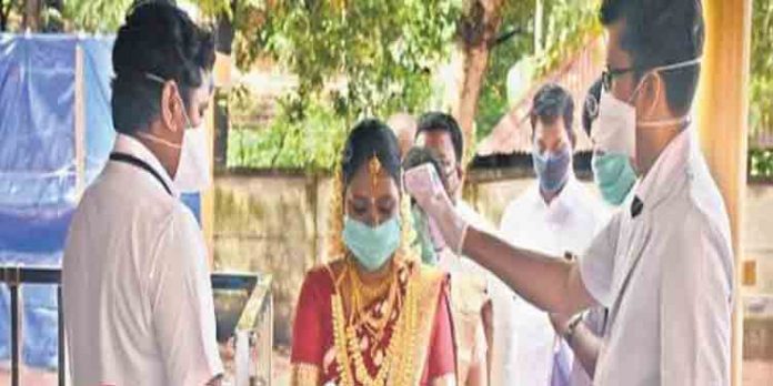 സംസ്ഥാനത്ത് സ്വകാര്യ ചടങ്ങുകള്ക്ക് രജിസ്ട്രേഷന് നിര്ബന്ധം സംസ്ഥാനത്ത് സ്വകാര്യ ചടങ്ങുകള്ക്ക് രജിസ്ട്രേഷന് നിര്ബന്ധം