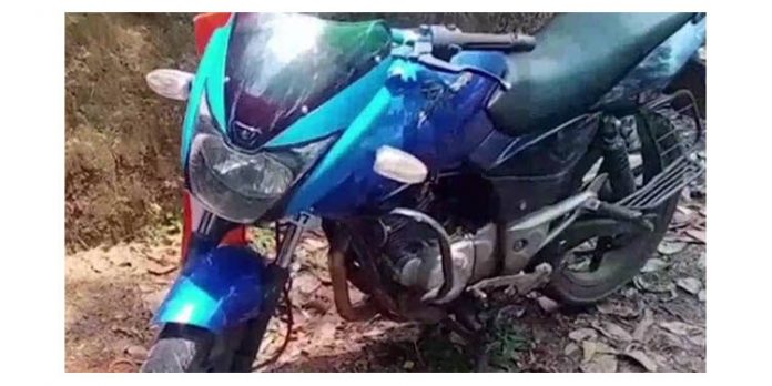 അരുവിക്കര ; സ്ഥാനാര്ത്ഥിയുടെ പ്രചാരണത്തിനിടെയുണ്ടായ വാഹനാപകടത്തില് ഒരാള് മരിച്ചു അരുവിക്കര ; സ്ഥാനാര്ത്ഥിയുടെ പ്രചാരണത്തിനിടെയുണ്ടായ വാഹനാപകടത്തില് ഒരാള് മരിച്ചു