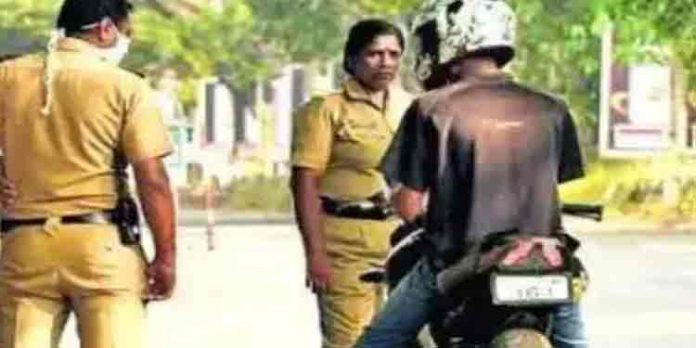 കോട്ടയത്ത് മൂന്ന് പഞ്ചായത്തുകള് പൂര്ണമായും അടച്ചിടുന്നു കോട്ടയത്ത് മൂന്ന് പഞ്ചായത്തുകള് പൂര്ണമായും അടച്ചിടുന്നു
