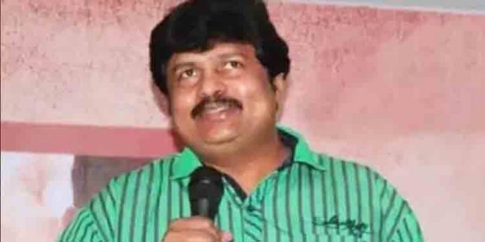 കൊവിഡ് ബാധിച്ച് കന്നട ചലച്ചിത്ര നിര്മ്മാതാവ് രാമു (52) അന്തരിച്ചു കൊവിഡ് ബാധിച്ച് കന്നട ചലച്ചിത്ര നിര്മ്മാതാവ് രാമു (52) അന്തരിച്ചു
