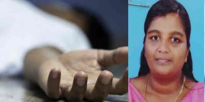 ഭര്ത്താവ് കൊവിഡ് ചികിത്സയിലിരിക്കെ ഭാര്യ വീടിനുള്ളില് മരിച്ചനിലയില് ഭര്ത്താവ് കൊവിഡ് ചികിത്സയിലിരിക്കെ ഭാര്യ വീടിനുള്ളില് മരിച്ചനിലയില്