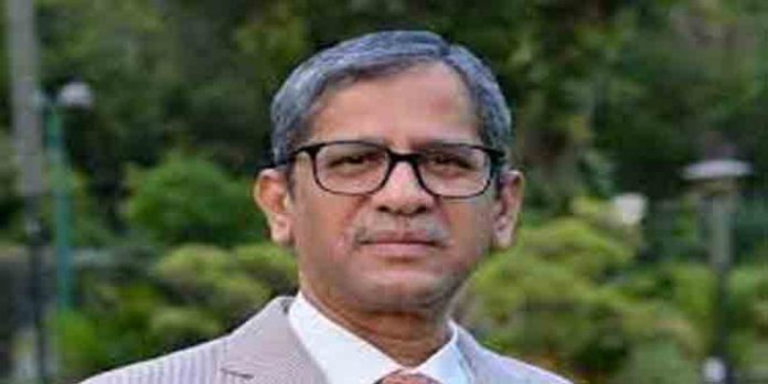 സുപ്രീംകോടതി ചീഫ് ജസ്റ്റിസിനും രക്ഷയില്ല ; എന് വി രമണയുടെ പേരില് വ്യാജ ട്വിറ്റര് അക്കൗണ്ട് ; പോലീസ് കേസെടുത്തു സുപ്രീംകോടതി ചീഫ് ജസ്റ്റിസിനും രക്ഷയില്ല ; എന് വി രമണയുടെ പേരില് വ്യാജ ട്വിറ്റര് അക്കൗണ്ട് ; പോലീസ് കേസെടുത്തു