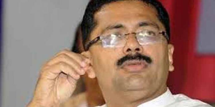 അദീബിന്റെ യോഗ്യതയ്ക്ക് അനുസരിച്ച് യോഗ്യതാ മാനദണ്ഡം തിരുത്തണം ; ജലീലിന്റെ കത്ത് പുറത്തായി അദീബിന്റെ യോഗ്യതയ്ക്ക് അനുസരിച്ച് യോഗ്യതാ മാനദണ്ഡം തിരുത്തണം ; ജലീലിന്റെ കത്ത് പുറത്തായി