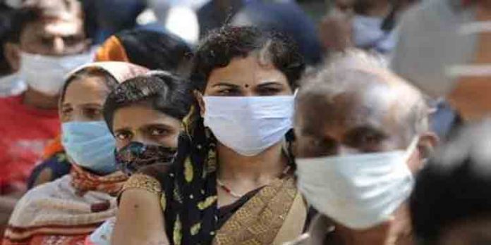 വാക്സിനേഷന് മുടങ്ങി ; തിരുവനന്തപുരം ജിമ്മി ജോര്ജ്ജ് സ്റ്റേഡിയത്തില് എത്തിയവരെ തിരിച്ചയക്കുന്നു വാക്സിനേഷന് മുടങ്ങി ; തിരുവനന്തപുരം ജിമ്മി ജോര്ജ്ജ് സ്റ്റേഡിയത്തില് എത്തിയവരെ തിരിച്ചയക്കുന്നു