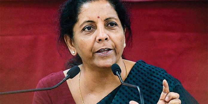 രാജ്യവ്യാപക ലോക്ഡൗണ് ഏര്പ്പെടുത്തില്ല ; നിർമ്മല സീതാരാമൻ രാജ്യവ്യാപക ലോക്ഡൗണ് ഏര്പ്പെടുത്തില്ല ; നിർമ്മല സീതാരാമൻ