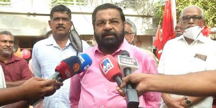 ശബരിമലയിൽ മോദി നിയമനിർമാണം നടത്താത്തതെന്തേ? : കടകംപള്ളി ശബരിമലയിൽ മോദി നിയമനിർമാണം നടത്താത്തതെന്തേ? : കടകംപള്ളി