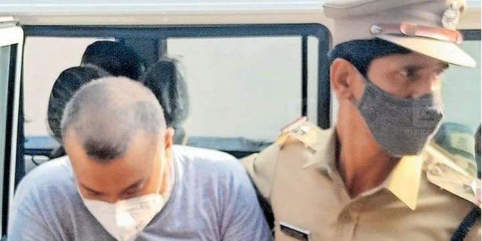വൈഗ കൊലപാതകം ; ഗോവയിലെ ചൂതാട്ട കേന്ദ്രത്തിലെ കാവൽക്കാരൻ സനു മോഹനെ തിരിച്ചറിഞ്ഞു വൈഗ കൊലപാതകം ; ഗോവയിലെ ചൂതാട്ട കേന്ദ്രത്തിലെ കാവൽക്കാരൻ സനു മോഹനെ തിരിച്ചറിഞ്ഞു