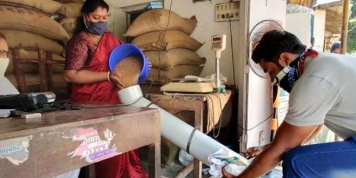 കോഴിക്കോട് റേഷന് കടകളുടെ പ്രവത്തിസമയം മാറ്റി കോഴിക്കോട് റേഷന് കടകളുടെ പ്രവത്തിസമയം മാറ്റി