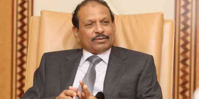 എം എ യൂസഫലി ആശുപത്രി വിട്ടു ; ഹെലികോപ്റ്റർ ചതുപ്പിൽ നിന്ന് മാറ്റി എം എ യൂസഫലി ആശുപത്രി വിട്ടു ; ഹെലികോപ്റ്റർ ചതുപ്പിൽ നിന്ന് മാറ്റി