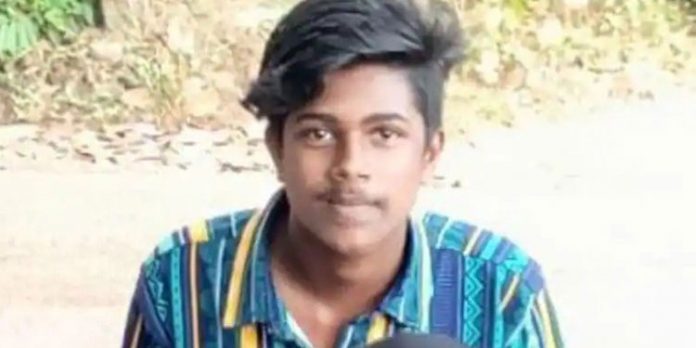 കൊലയ്ക്ക് കാരണം മുൻ വൈരാഗ്യമെന്ന് മൊഴി ; അഭിമന്യു കൊലക്കേസിൽ പ്രതികളുടെ അറസ്റ്റ് രേഖപ്പെടുത്തി കൊലയ്ക്ക് കാരണം മുൻ വൈരാഗ്യമെന്ന് മൊഴി ; അഭിമന്യു കൊലക്കേസിൽ പ്രതികളുടെ അറസ്റ്റ് രേഖപ്പെടുത്തി