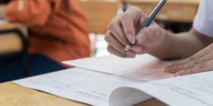 എസ് എസ് എൽ സി : കോന്നിയിൽ പരീക്ഷ എഴുതിയത് 636 കുട്ടികൾ എസ് എസ് എൽ സി : കോന്നിയിൽ പരീക്ഷ എഴുതിയത് 636 കുട്ടികൾ