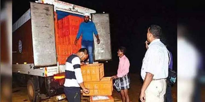 പത്തനംതിട്ട നഗരസഭയില് കര്ശന നിയന്ത്രണങ്ങള് ; ചെയര്മാന് അഡ്വ.ടി.സക്കീര് ഹുസൈന് പത്തനംതിട്ട നഗരസഭയില് കര്ശന നിയന്ത്രണങ്ങള് ; ചെയര്മാന് അഡ്വ.ടി.സക്കീര് ഹുസൈന്