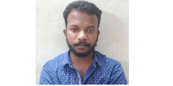 കോട്ടയം ജനറല് ആശുപത്രിയില് ഒറ്റ ദിവസം 15 പേര് കോവിഡ് ബാധിച്ചു മരിച്ചു ; വ്യാജപ്രചാരണം നടത്തിയ ആള് പോലീസ് പിടിയില് കോട്ടയം ജനറല് ആശുപത്രിയില് ഒറ്റ ദിവസം 15 പേര് കോവിഡ് ബാധിച്ചു മരിച്ചു ; വ്യാജപ്രചാരണം നടത്തിയ ആള് പോലീസ് പിടിയില്
