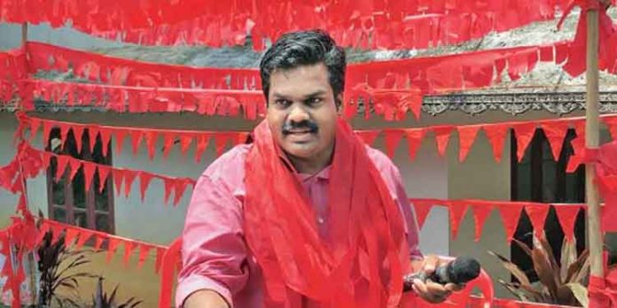 കോന്നിയില് ഇടതിന് അടി തെറ്റുമോ? ; യുഡിഎഫ് – ബിജെപി വോട്ടുകച്ചവടം നടത്തിയെന്ന ആരോപണവുമായി ജനീഷ് കുമാര് കോന്നിയില് ഇടതിന് അടി തെറ്റുമോ? ; യുഡിഎഫ് – ബിജെപി വോട്ടുകച്ചവടം നടത്തിയെന്ന ആരോപണവുമായി ജനീഷ് കുമാര്