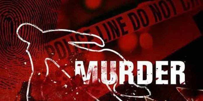 ഗൃഹനാഥനെ കൊന്ന് കുഴിച്ചുമൂടി ; രണ്ടുപേര് അറസ്റ്റില് ഗൃഹനാഥനെ കൊന്ന് കുഴിച്ചുമൂടി ; രണ്ടുപേര് അറസ്റ്റില്