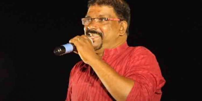 കവി മുരുകന് കാട്ടാക്കടയ്ക്ക് വധഭീഷണി ; പ്രകോപനമായത് മനുഷ്യനാകണം എന്ന ഗാനം കവി മുരുകന് കാട്ടാക്കടയ്ക്ക് വധഭീഷണി ; പ്രകോപനമായത് മനുഷ്യനാകണം എന്ന ഗാനം