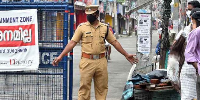 കോവിഡ് വ്യാപനം ; കര്ശന പരിശോധന ഉറപ്പാക്കി പോലീസ് കോവിഡ് വ്യാപനം ; കര്ശന പരിശോധന ഉറപ്പാക്കി പോലീസ്