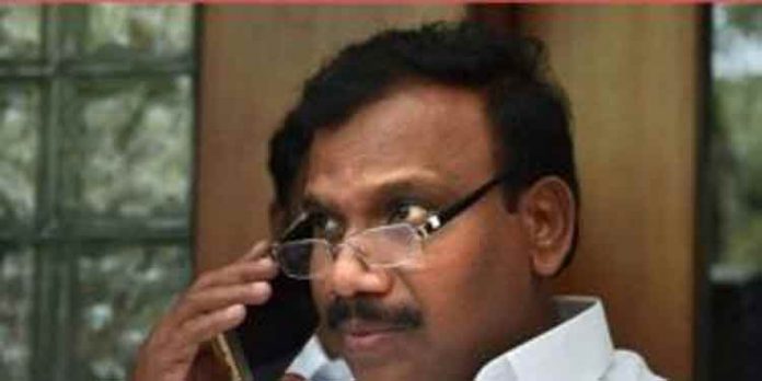 സ്ത്രീവിരുദ്ധ പരാമർശം : എ രാജയെ 48 മണിക്കൂർ പ്രചാരണത്തിൽ നിന്ന് വിലക്കി സ്ത്രീവിരുദ്ധ പരാമർശം : എ രാജയെ 48 മണിക്കൂർ പ്രചാരണത്തിൽ നിന്ന് വിലക്കി