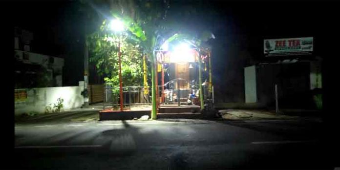 കൊല്ലത്തെ കള്ളന്മാര്ക്ക് അമ്പലം മതി ; ഒരു മാസത്തിനിടെ മോഷണം നടന്നത് അഞ്ചിലധികം ക്ഷേത്രങ്ങളില് കൊല്ലത്തെ കള്ളന്മാര്ക്ക് അമ്പലം മതി ; ഒരു മാസത്തിനിടെ മോഷണം നടന്നത് അഞ്ചിലധികം ക്ഷേത്രങ്ങളില്