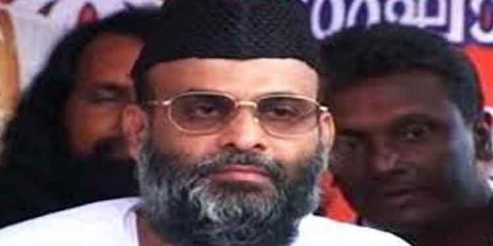 പിഡിപി നേതാവ് അബ്ദുല് നാസര് മദനി അപകടകാരിയായ ആളെന്ന് സുപ്രീം കോടതി പിഡിപി നേതാവ് അബ്ദുല് നാസര് മദനി അപകടകാരിയായ ആളെന്ന് സുപ്രീം കോടതി