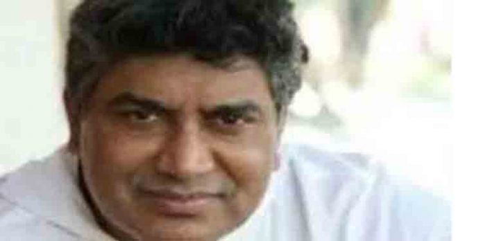 സംവിധായകന് ശ്രീകുമാര് മേനോന് അറസ്റ്റില് സംവിധായകന് ശ്രീകുമാര് മേനോന് അറസ്റ്റില്