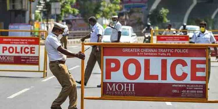 ലോക്ക്ഡൗണ് നിയന്ത്രണങ്ങള് ജൂണ് 30 വരെ നീട്ടണം ; സംസ്ഥാനങ്ങള്ക്ക് കേന്ദ്രനിര്ദ്ദേശം ലോക്ക്ഡൗണ് നിയന്ത്രണങ്ങള് ജൂണ് 30 വരെ നീട്ടണം ; സംസ്ഥാനങ്ങള്ക്ക് കേന്ദ്രനിര്ദ്ദേശം