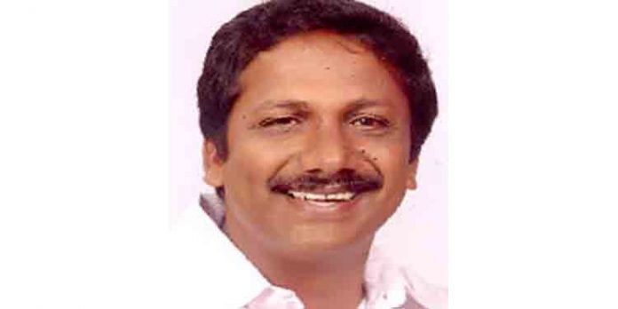 കോട്ടയം ഡിസിസി സെക്രട്ടറി എന്.എസ് ഹരിശ്ചന്ദ്രന് കോവിഡ് ബാധിച്ച് മരിച്ചു കോട്ടയം ഡിസിസി സെക്രട്ടറി എന്.എസ് ഹരിശ്ചന്ദ്രന് കോവിഡ് ബാധിച്ച് മരിച്ചു