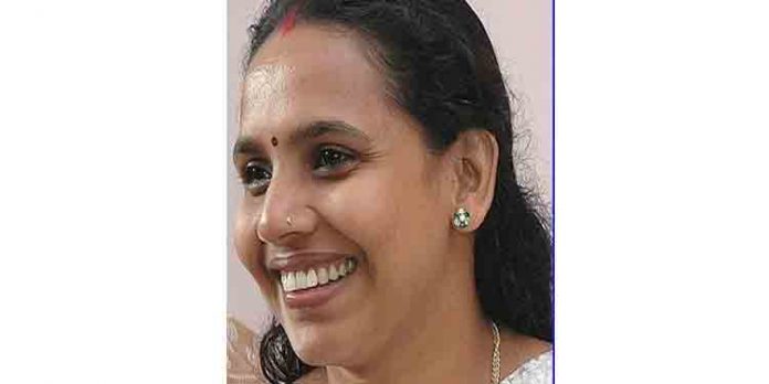 വയലാര് രാമവര്മ്മയുടെ മകള് കോവിഡ് ബാധിച്ച് മരിച്ചു വയലാര് രാമവര്മ്മയുടെ മകള് കോവിഡ് ബാധിച്ച് മരിച്ചു