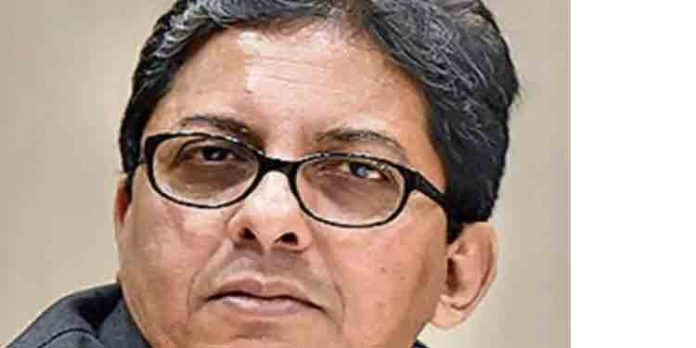 പോര് മുറുകുന്നു ; പശ്ചിമ ബംഗാള് ചീഫ് സെക്രട്ടറി ആലാപന് ബന്ദോപാധ്യായ രാജിവെച്ചു ; ഇനി മുതല് മുഖ്യമന്ത്രിയുടെ മുഖ്യ ഉപദേഷ്ടാവ് പോര് മുറുകുന്നു ; പശ്ചിമ ബംഗാള് ചീഫ് സെക്രട്ടറി ആലാപന് ബന്ദോപാധ്യായ രാജിവെച്ചു ; ഇനി മുതല് മുഖ്യമന്ത്രിയുടെ മുഖ്യ ഉപദേഷ്ടാവ്