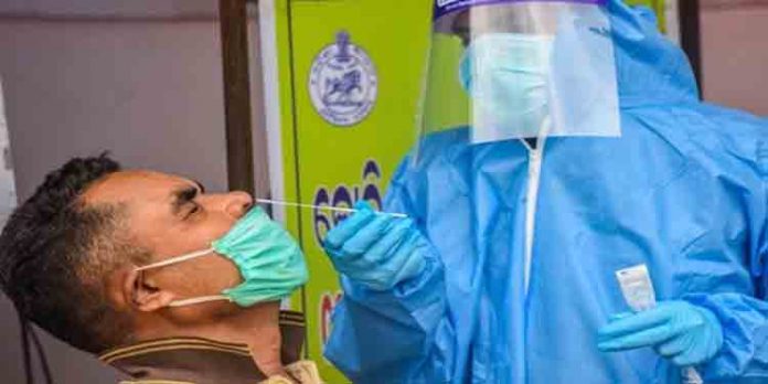 രണ്ടിലൊരാള് കോവിഡ് പോസിറ്റീവ് ; ബാംഗളൂരു നഗരം പേടിപ്പെടുത്തുന്നു രണ്ടിലൊരാള് കോവിഡ് പോസിറ്റീവ് ; ബാംഗളൂരു നഗരം പേടിപ്പെടുത്തുന്നു
