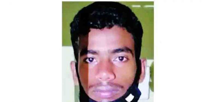 കൂടെ താമസിച്ചുവന്ന യുവതിയെ ഡീസല് ഒഴിച്ച് തീകൊളുത്തി കൊല്ലാന് ശ്രമം ; പശ്ചിമബംഗാള് സ്വദേശി അറസ്റ്റില് കൂടെ താമസിച്ചുവന്ന യുവതിയെ ഡീസല് ഒഴിച്ച് തീകൊളുത്തി കൊല്ലാന് ശ്രമം ; പശ്ചിമബംഗാള് സ്വദേശി അറസ്റ്റില്